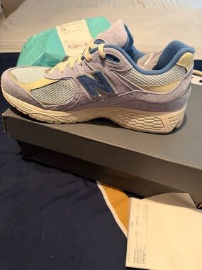 New Balance Lavender, Blue & Cream Athletic Sneakers new in box
